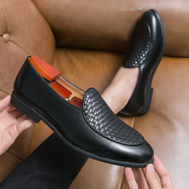 Lättviktiga Herrloafers Med Spetsig Tå Och Slip-on Gummisula