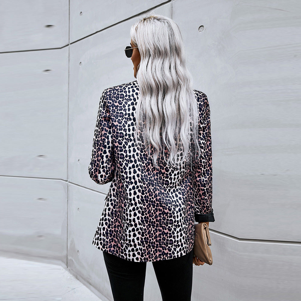 Kvinnors vårkavaj med leopardmönster, lös passform och markerade axlar